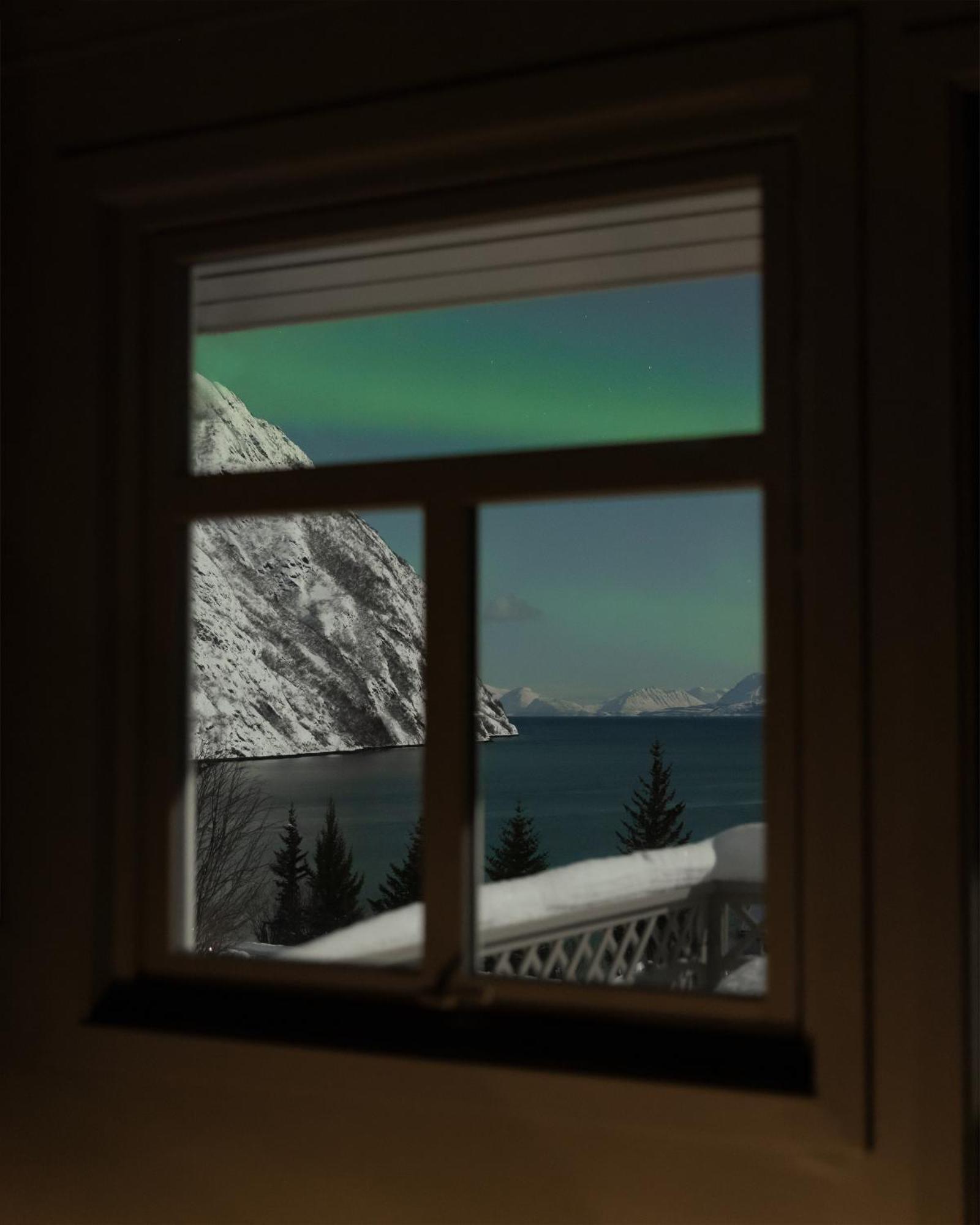 Villa Lyngen Aurora House Koppangen Exterior foto